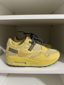 Travis Scott x Air Max 1 'Saturn Gold' 