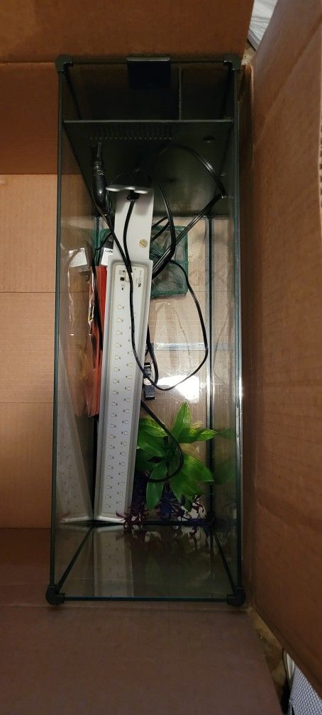 Christmas Gift Fluvel 5 gallon aquarium with accessories and extra filters