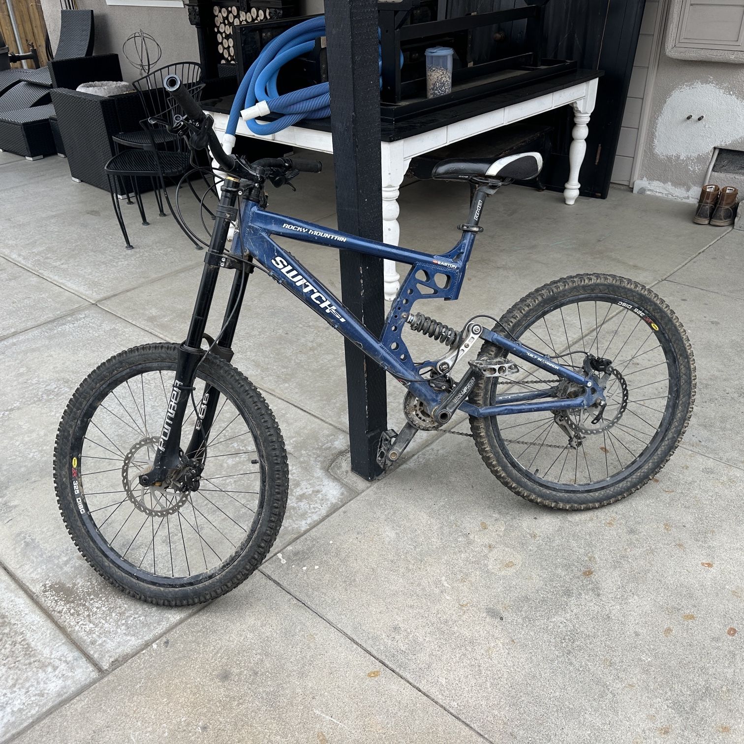 Rocky Mountain Switch S1 Downhill Mountain Bike for Sale in San