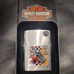 2000 Harley Davidson Zippo Rare!!!