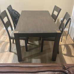 4 Chair Table 