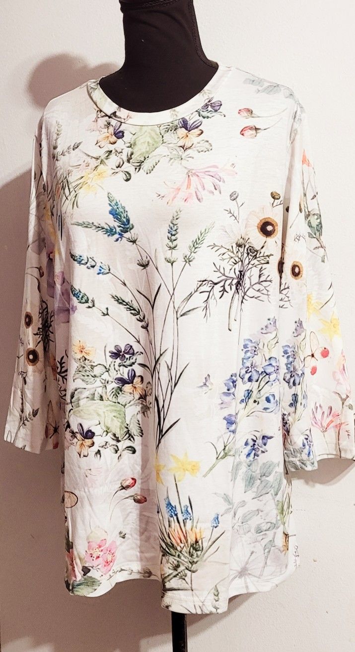 Women's Floral Blouse Size Large White Casual Shirt