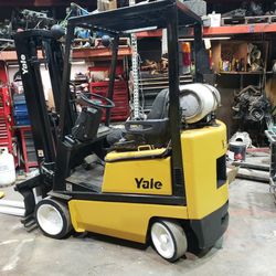 Forklift Yale