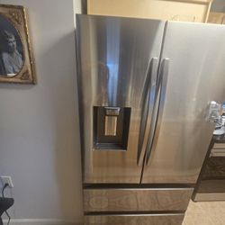 Refrigerator Samsung RF31CG7400SRAA
