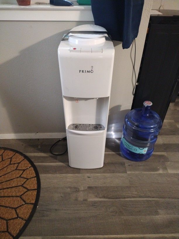 Water Dispenser