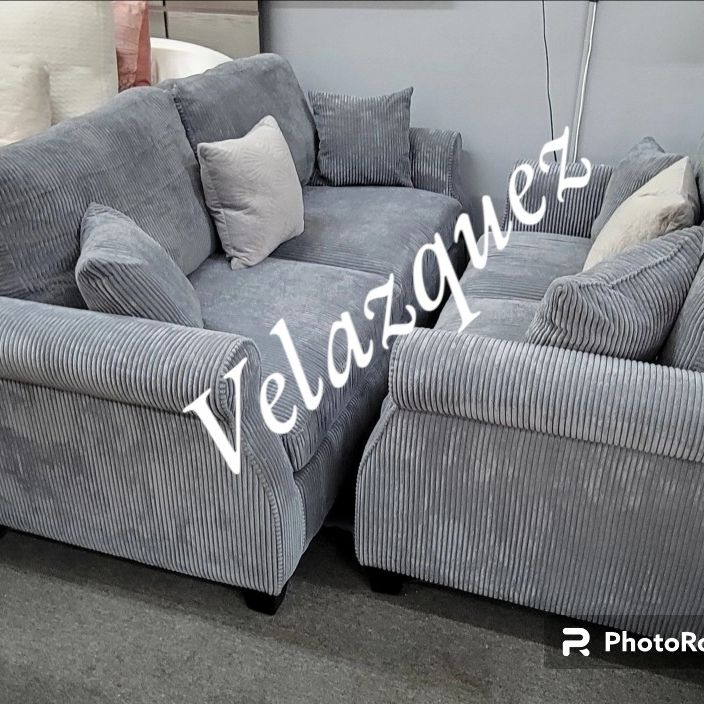 
✅️"Sofa & Loveseat-Dark Gray"
