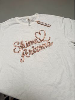Skims Arizona Limited edition size Small brand-new