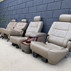 *** 1st GEN TOYOTA SEQUOIA 2nd / 3RD ROW SEATS 