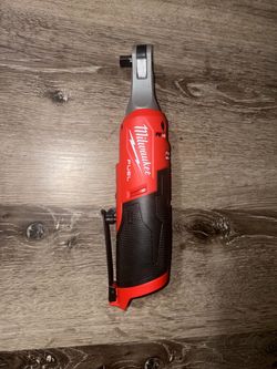 Milwaukee M12 Fuel 3/8 Ratchet