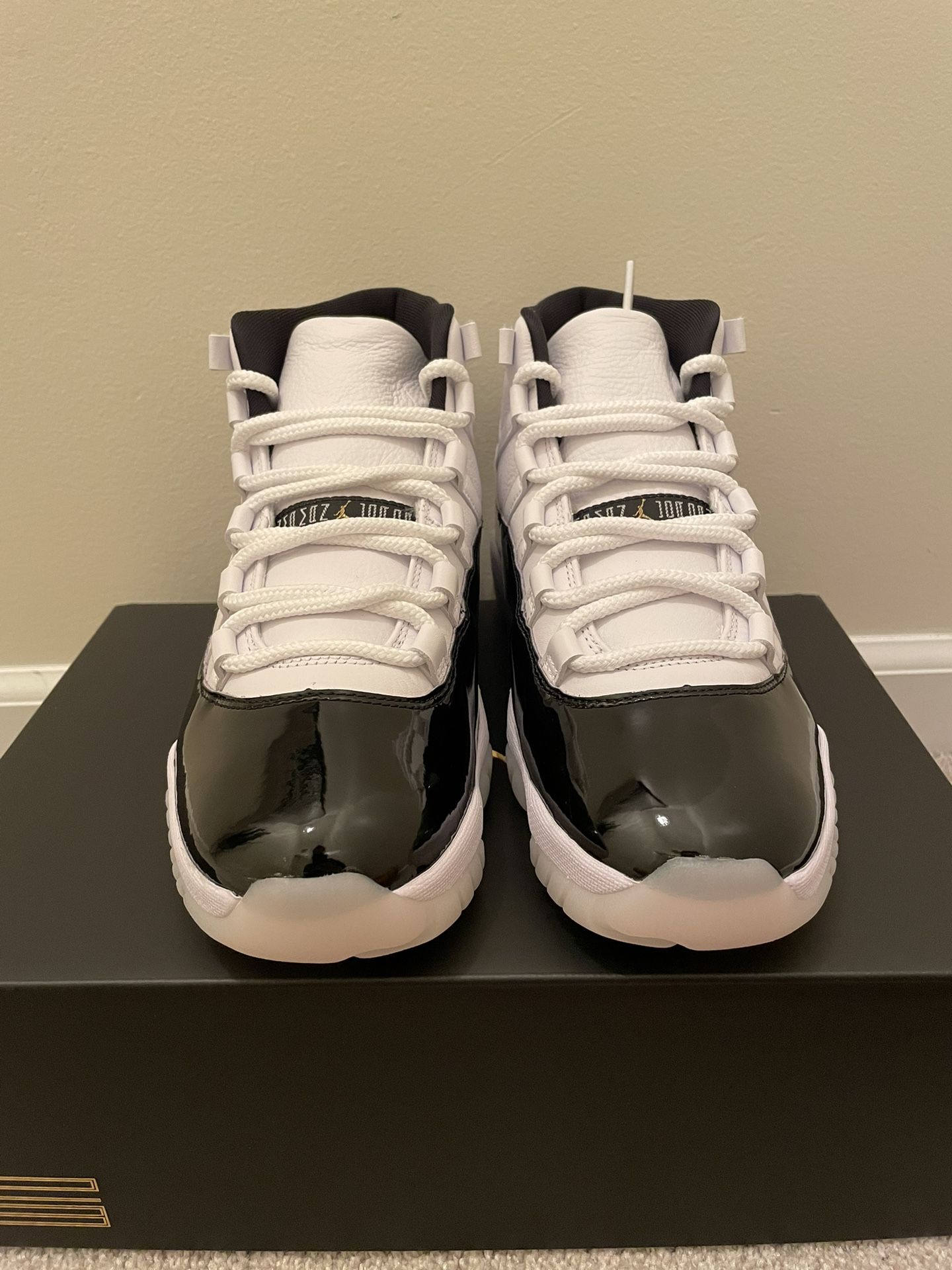 Jordan 11 Gratitude DMP Size 8