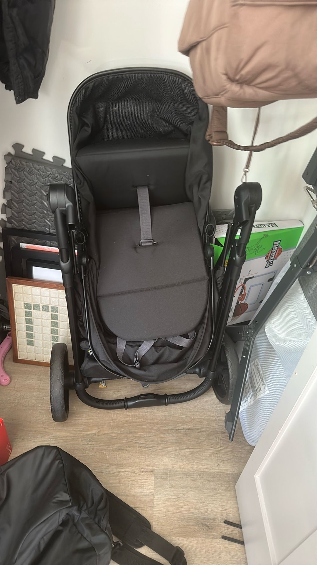 Mom Push Stroller (free)