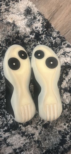 James harden 9s size 10.5 basketball shoes