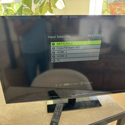 40” Toshiba Tv 