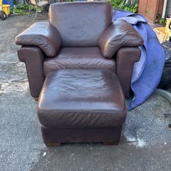 ARM CHAIR  WITH OTTOMAN!
