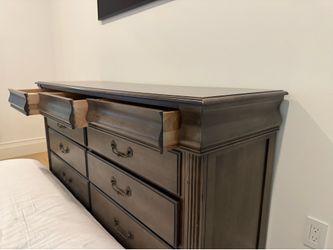 Ethan Allen Bedroom Dresser For Sale