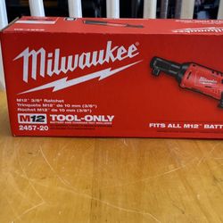 Milwaukee M12 12-Volt Lithium-Ion Cordless 3/8 in. Ratchet (Tool-Only)