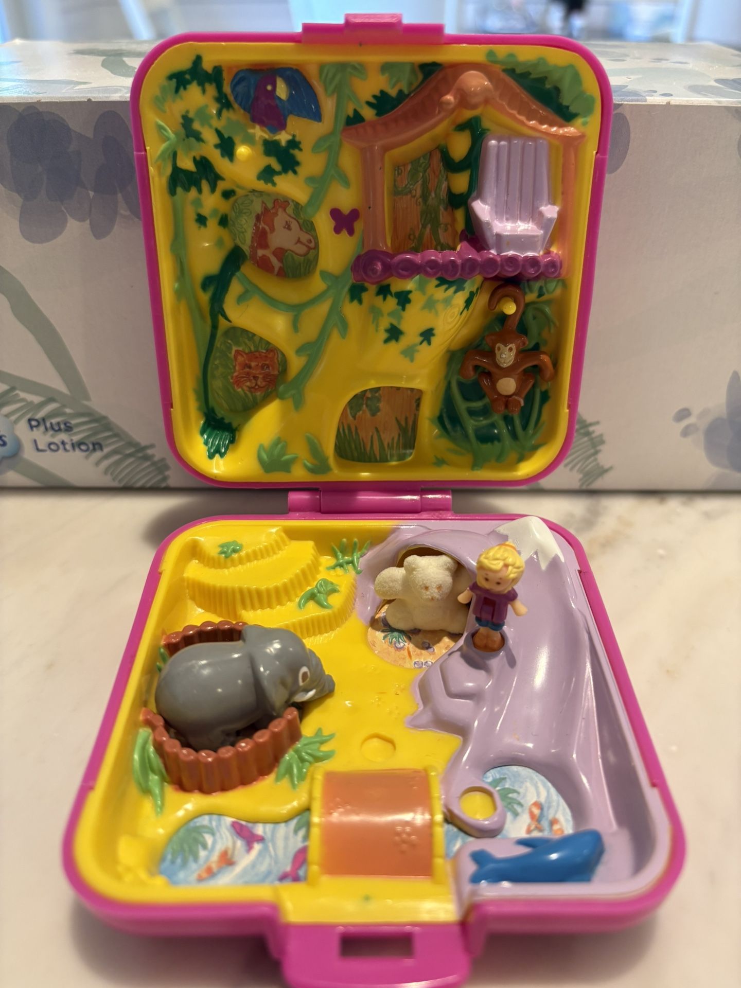 Vintage 1989 Bluebird Polly Pocket Wild Zoo World; Complete Set; Great Condition
