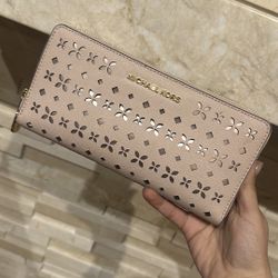 Michael Khors Wallet
