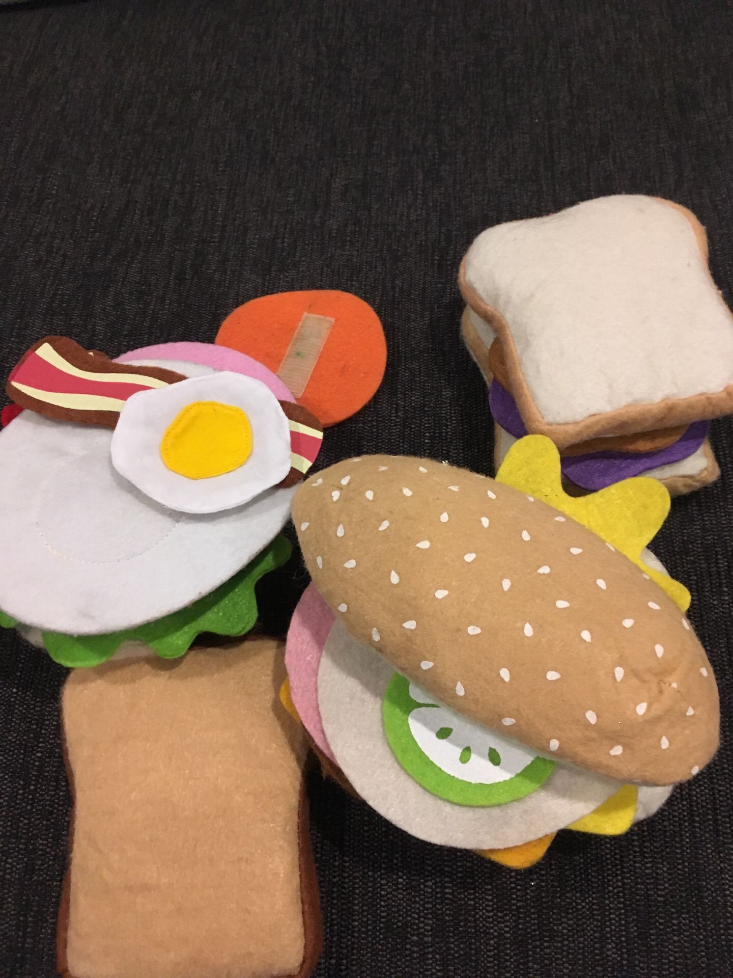 Kids toys - build a sandwich
