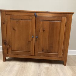 Wood Dresser