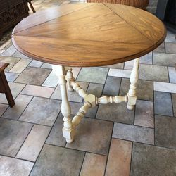 36 Inch Drop Leaf Table  Drops To Space Saving Triangular Shape  