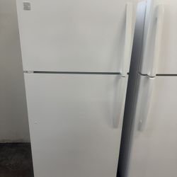 USED KENMORE 18 Cu Ft REFRIGERATOR 