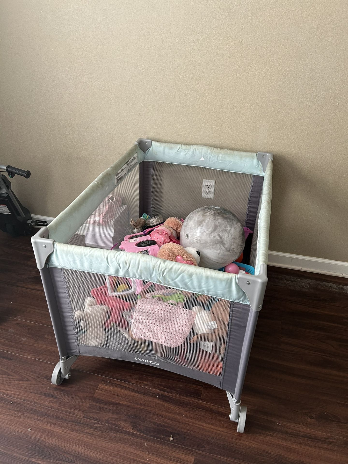 Play Pen With Toys