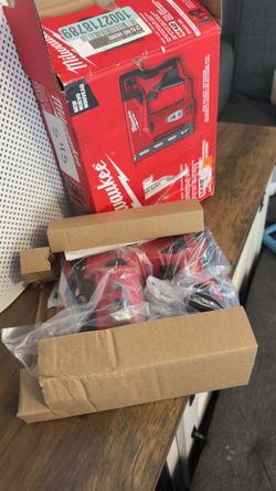 New Milwaukee M12 12-Volt Lithium-Ion Cordless 3/8 in. Crown Stapler (Tool-Only)