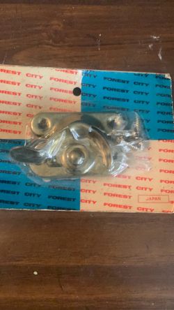 Window screen hangers & latches
