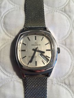 RARE VINTAGE HELBROS WATCH. GORGEOUS.