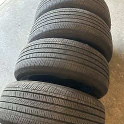 235/55/20 Set Of Goodyear Tires About 65%