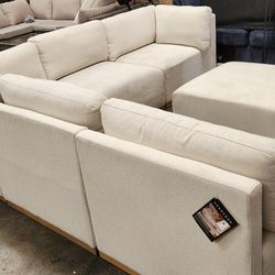 Henredon Murphy Fabric 6-piece Modular Sectional with Ottoman, Beige