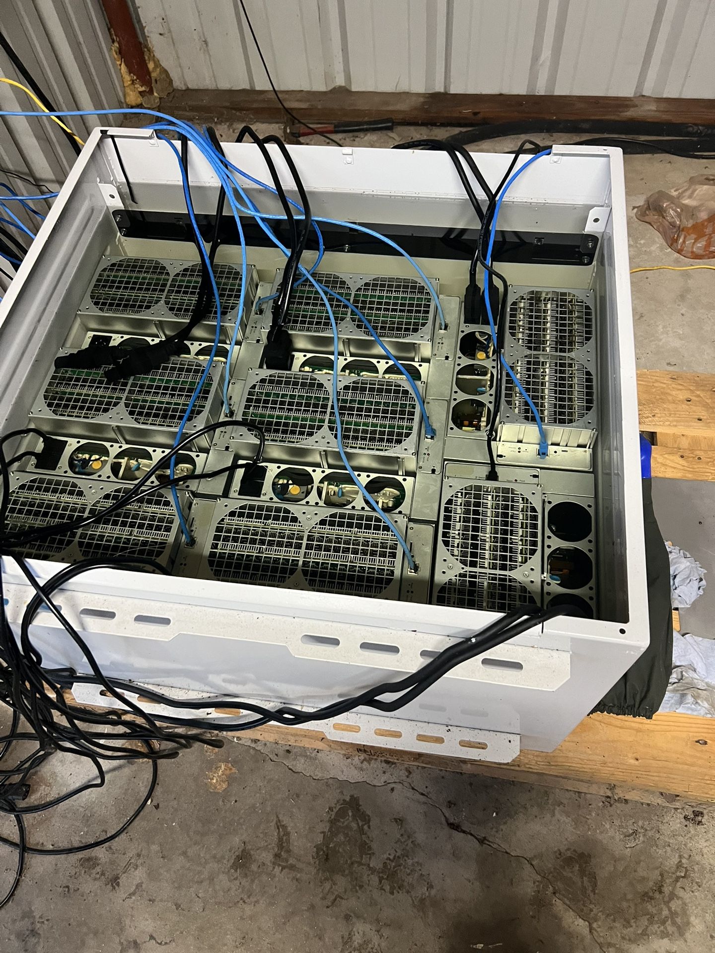 Crypto Mining System By DCX