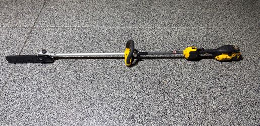 Dewalt FLEXVOLT 60V MAX 10 in. Cordless Telescoping Pole Saw (Tool Only)