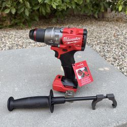 Milwaukee M18 Fuel 1/2” Hammer Drill/Driver 