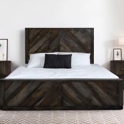 New Beautiful Natural Wood 4 Pc King Bedroom Collection! 