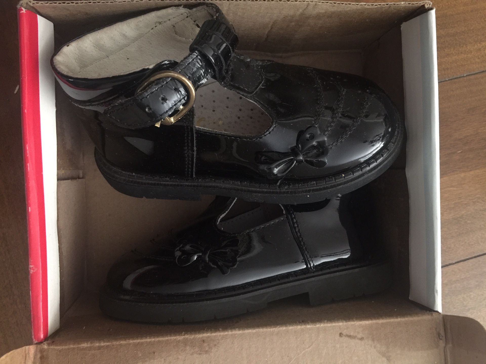 Zapatos Negros de niña de piel Size 10
