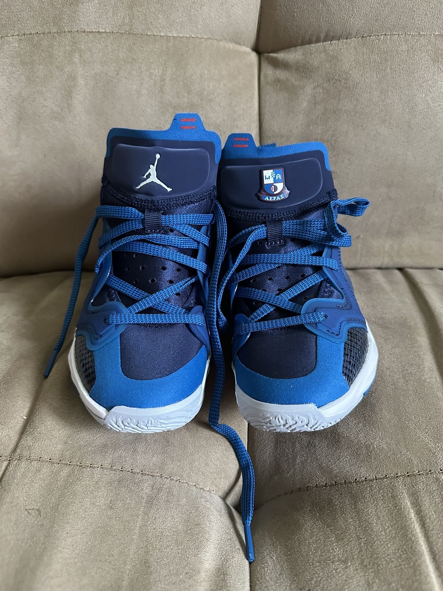 Jordan’s Size 4 Shoes