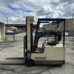 3 Wheel Crown 35SCTT Electric Forklift – Three Stage Mast + the charger + cover + long fork extension + accessories.   Preowned. I refurbished the bat