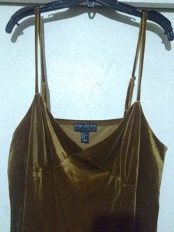 PLUS SIZE DRESS GOLDEN HAZE