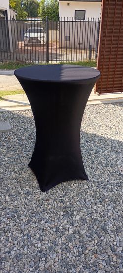 Mesas de cóctel 30" manteles spandex bancos