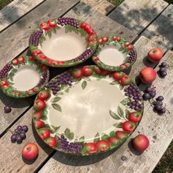 Vintage Fruit Pattern Serving Set — 4 Pieces