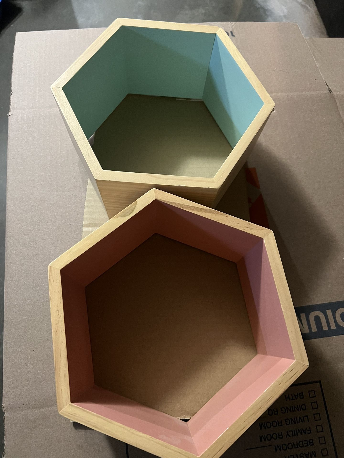 2 Target Wall Box Shelves 