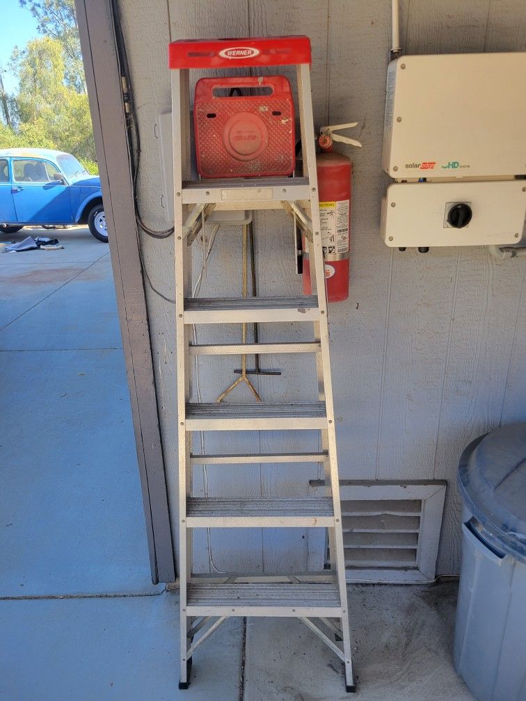 6 FT Ladder