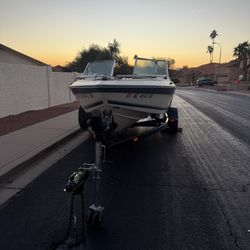 1988 seaswirl tempo with Outboard EVINRUDE VRO 120hp