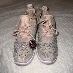 Sparkly Woman Shoes 