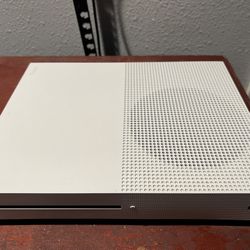 Xbox One S (1TB SSD) - (Please Read Description)