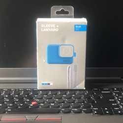 New GoPro Hero 7 (Blue) Sleeve+Lanyard 