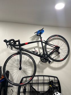 Felt road bike with carbon fork $425