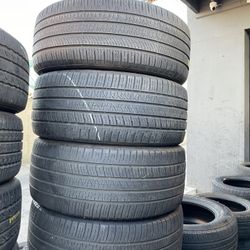 255/40R20 Marca Pirelli Usadas En Excelentes Condiciones De Vida